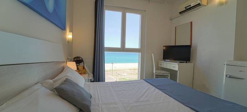 里瓦贝拉酒店(Hotel Rivabella)图片