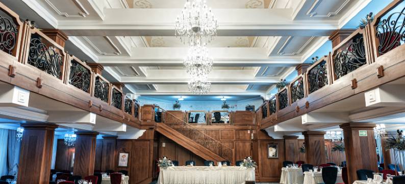 猎人角酒店(Hotel Cornul Vanatorului)图片