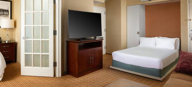 纽波特海滩万豪湾景酒店(Newport Beach Marriott Bayview)图片