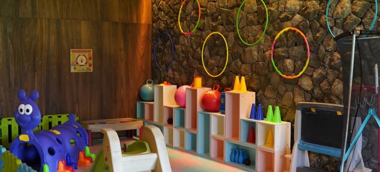 罗纳瓦拉丽笙水疗度假村(Radisson Resort and Spa Lonavala)图片