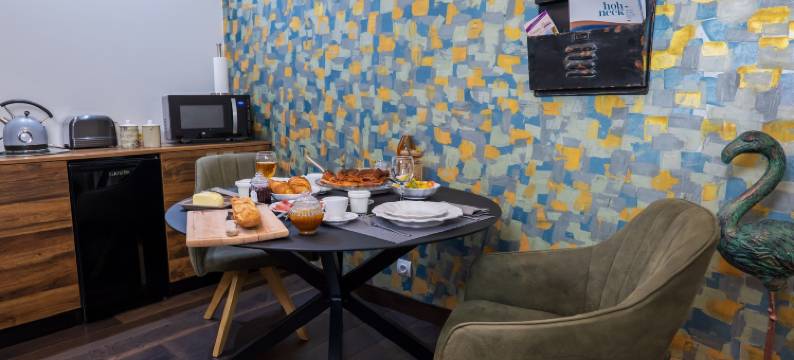 迷人的房间(La Chambre Enchantée)图片