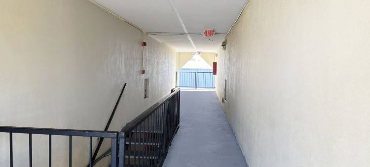 超级 OYO 米利奇维尔套房酒店(Super Inn & Suites by OYO Milledgeville)图片