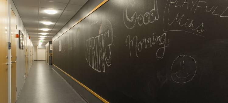 埃斯波勒帕瓦拉弗雷蒙酒店(Forenom Aparthotel Espoo Leppävaara)图片