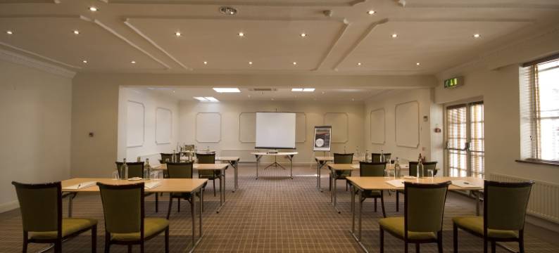 经典英国科茨沃尔德住宿酒店(Cotswold Lodge Hotel)图片