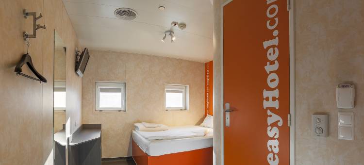 布达佩斯奥克特宫酒店(EasyHotel Budapest Oktogon)图片