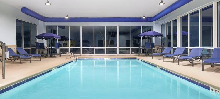 I-26和Us 29韦斯特盖特商场智选假日套房酒店(Holiday Inn Express & Suites I-26 & US 29 at Westgate Mall)图片