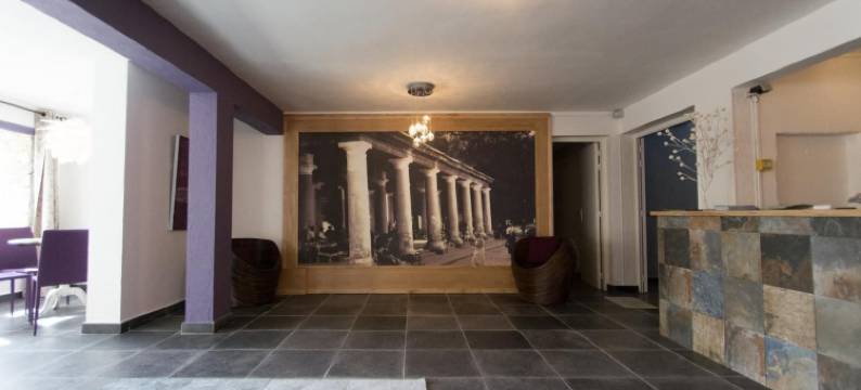 雷格丽朗酒店(Hôtel le Grillon)图片