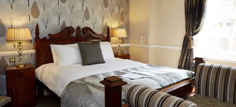 撒拉森之首托斯特酒店 - 格林国王旅馆(Saracens Head Hotel by Greene King Inns)图片