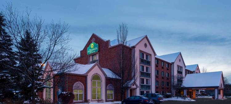 克利夫兰马其顿拉昆塔温德姆套房酒店(La Quinta Inn & Suites by Wyndham Cleveland Macedonia)图片