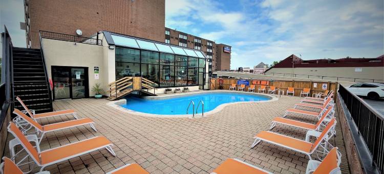 尼亚加拉瀑布豪生酒店(Howard Johnson Plaza by Wyndham by the Falls / Niagara Falls)图片