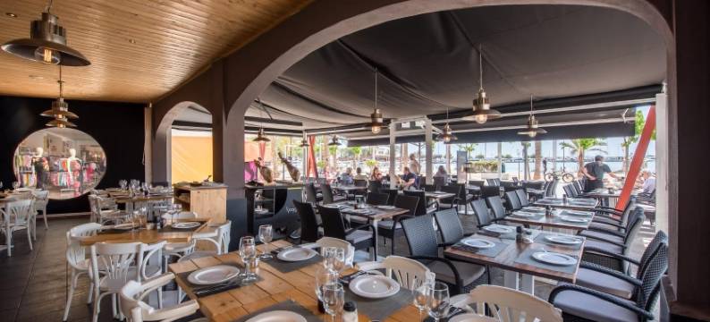 布瑞滨海旅馆(Hostal Brisa Marina)图片