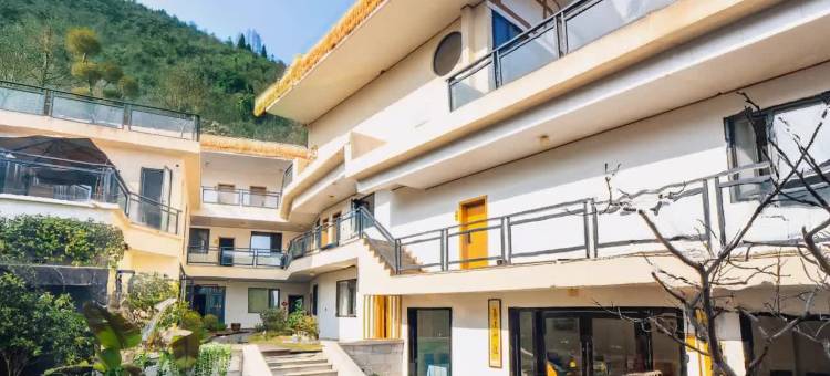 青城山南·篱森林温泉民宿(青城后山泰安古镇景区店)图片