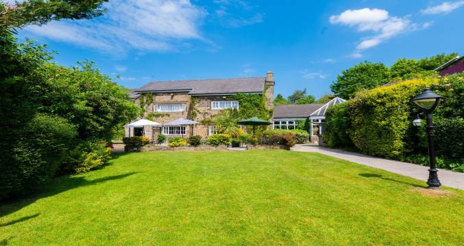 兰开夏郡贝斯特韦斯特优质庄园酒店(Best Western Plus Lancashire Manor Hotel)