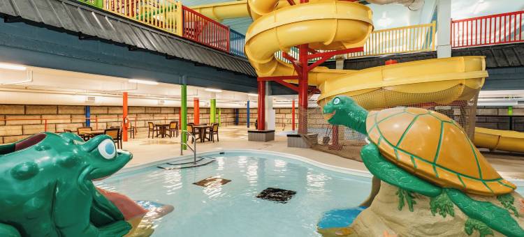 Howard Johnson by Wyndham Branson图片