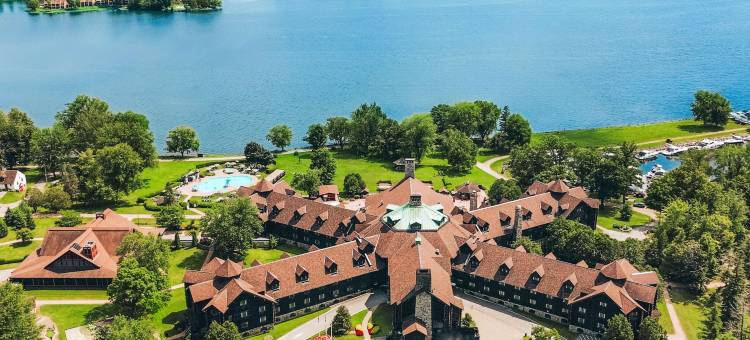 费尔蒙蒙特贝罗城堡酒店(Fairmont le Château Montebello)图片