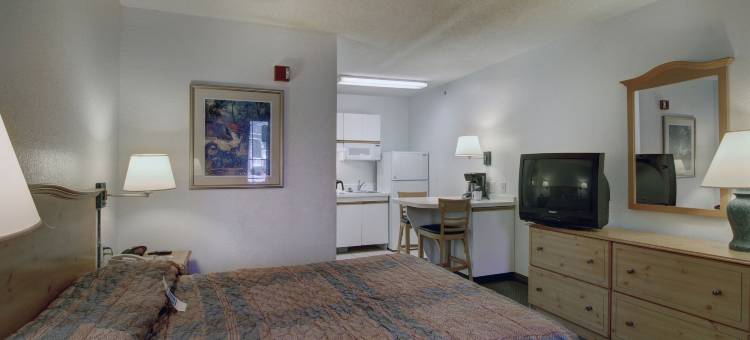 格鲁吉亚州亚特兰大罗斯维尔汽车旅馆酒店 6 号(Studio 6 Roswell, GA - Atlanta)图片