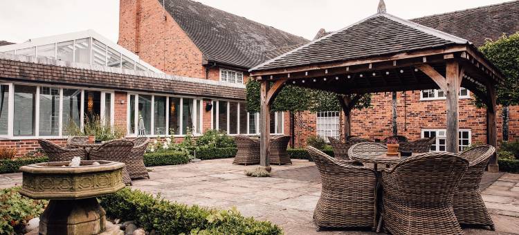 阿尔萨格庄园之家酒店(Manor House Hotel & Spa, Alsager)图片