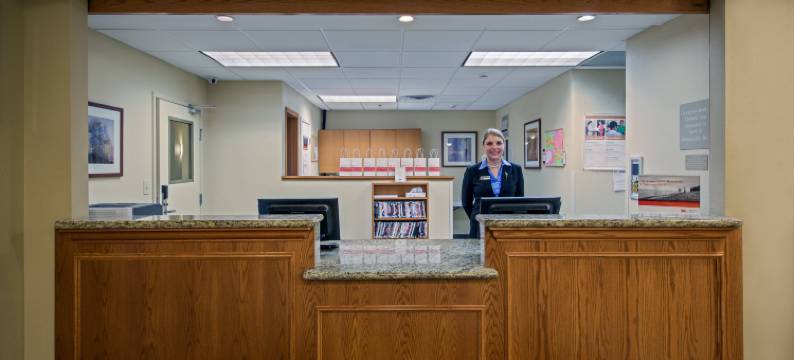 Candlewood Suites 佩里斯堡(Candlewood Suites PERRYSBURG by IHG)图片