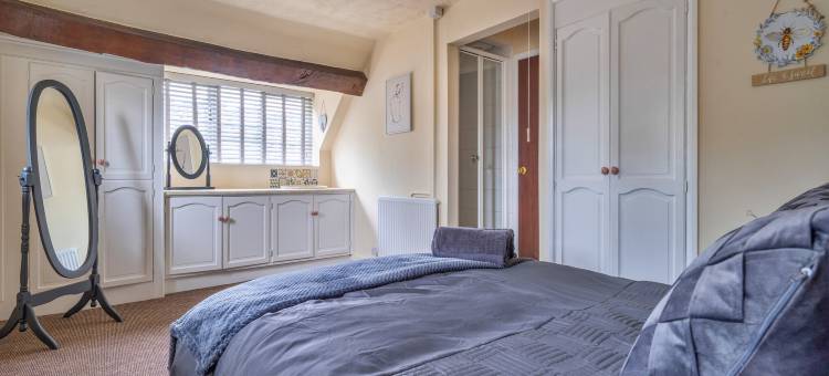 Cottage in Bridgnorth with Hot Tub & Garden图片