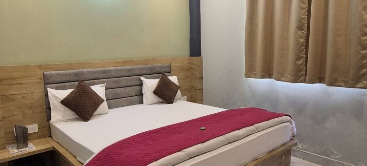 德维公寓酒店(FabHotel Devi Residency)图片