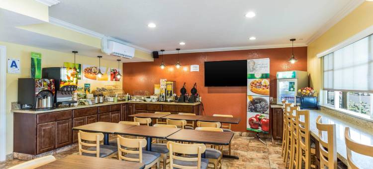 埃斯孔迪多市中心品质酒店(Quality Inn Escondido San Diego North County)图片