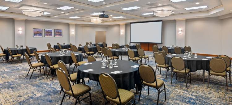 希尔顿欢朋套房酒店-堪萨斯城乡村俱乐部广场(Hampton Inn & Suites Kansas City-Country Club Plaza)图片