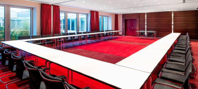 杜塞尔多夫机场喜来登酒店(Sheraton Duesseldorf Airport Hotel)图片