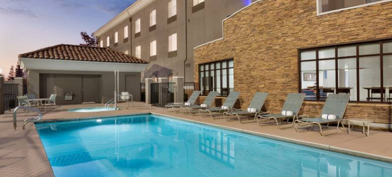 智选假日套房酒店默塞德(Holiday Inn Express & Suites MERCED - YOSEMITE NATL PK AREA by IHG)图片