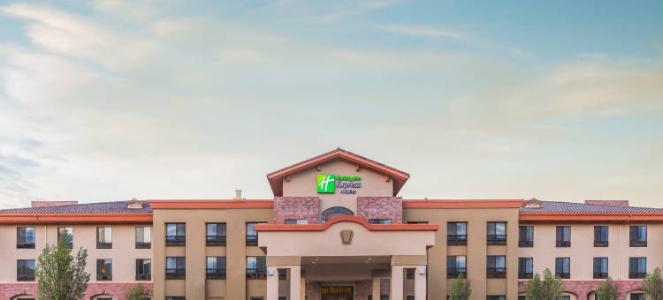 阿塔斯卡德罗智选假日套房酒店(Holiday Inn Express & Suites Atascadero)图片