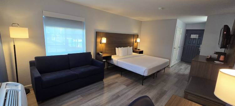 图莱尔品质酒店及套房(Quality Inn & Suites Tulare)图片