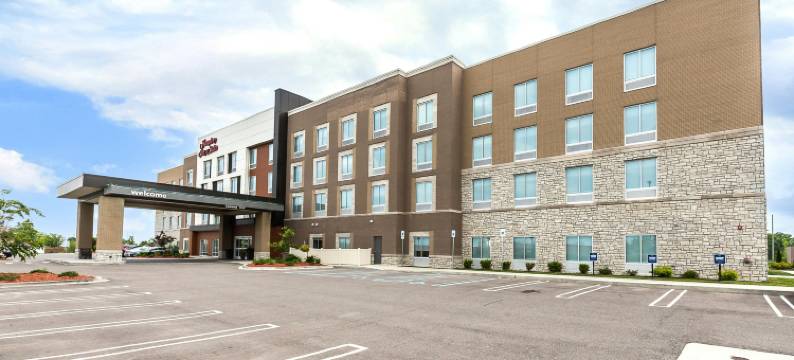 豪威尔欢朋套房酒店(Hampton Inn & Suites Howell)图片