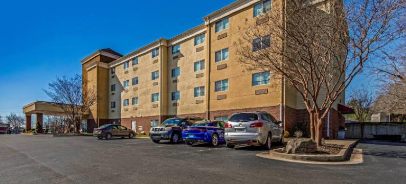 亨茨维尔中城区研究园区舒适套房酒店(Comfort Suites Huntsville MidCity District at Research Park)图片
