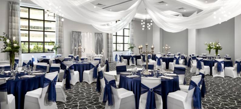 希尔顿坦帕机场西岸大使套房酒店(Embassy Suites by Hilton Tampa Airport Westshore)图片