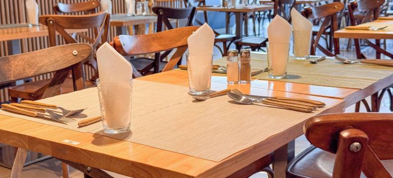 宜必思快捷尼姆中心火车站酒店(Ibis Budget Nîmes Centre Gare)图片