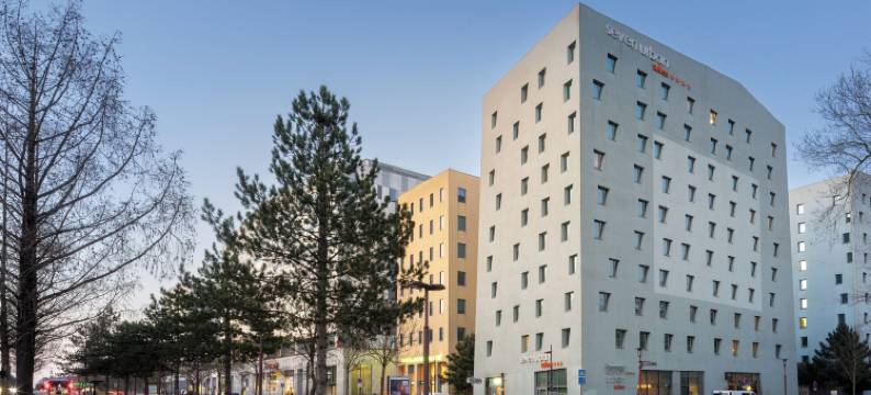 南特中心7号城市套房酒店(Seven Urban Suites Nantes Centre)图片