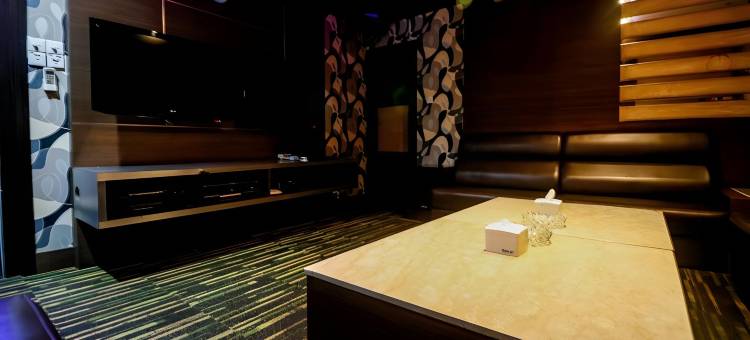 红门Plus酒店-近巴淡DC购物中心(RedDoorz Plus near DC Mall Batam)图片