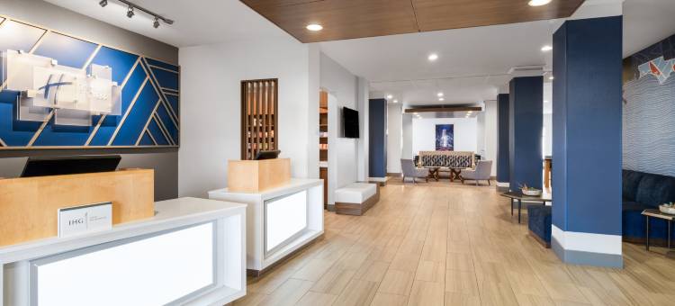 Holiday Inn Express 湖莱克威尔士的N -冬季避风港(Holiday Inn Express LAKE WALES N-WINTER HAVEN by IHG)图片