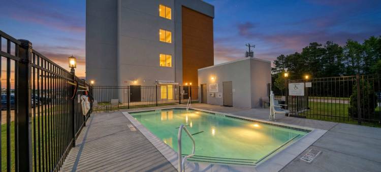 洲际酒店集团旗下泰勒南大学区智选假日酒店(Holiday Inn Express & Suites TYLER SOUTH – UNIVERSITY AREA by IHG)图片
