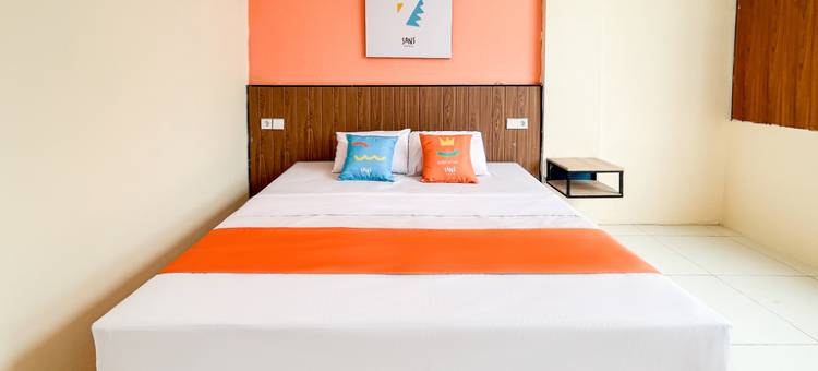 加鲁特SANS Guntur Cendana酒店(SANS Hotel Guntur Cendana Garut)图片