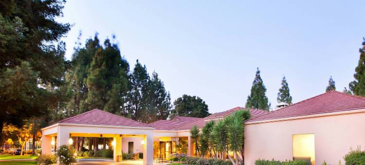 普莱森顿万怡酒店(Courtyard Pleasanton)图片