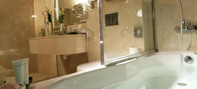 阿吉曼温德姆华美达套房酒店(Ramada Hotel & Suites by Wyndham Ajman)图片