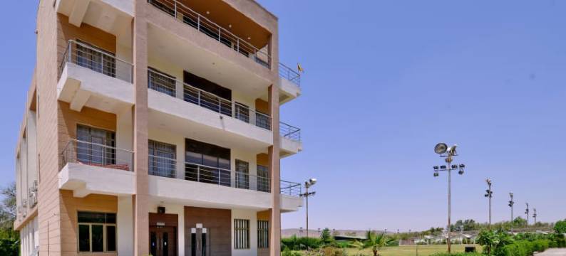 OYO 9140 Maharana Greens图片