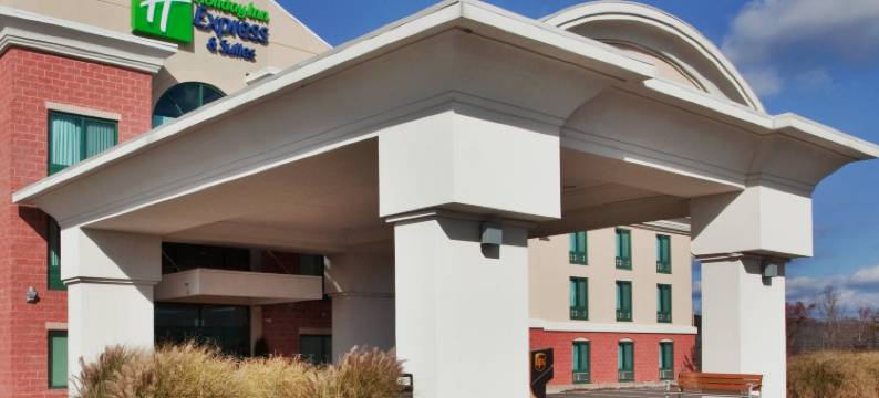 智选假日套房酒店鼓黑泽尔顿(I - 80)(Holiday Inn Express & Suites DRUMS-HAZLETON (I-80) by IHG)图片