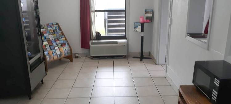 OYO彭萨科拉I-10 & 29号高速公路酒店(OYO Hotel Pensacola I-10 & Hwy 29)图片