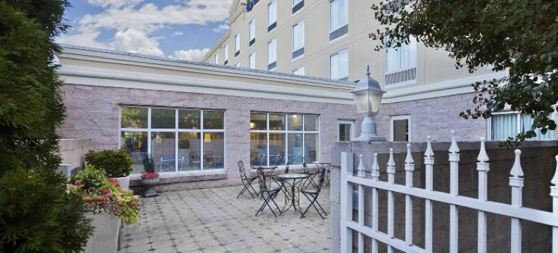 智选假日套房酒店鸿(Holiday Inn Express & Suites CONCORD by IHG)图片