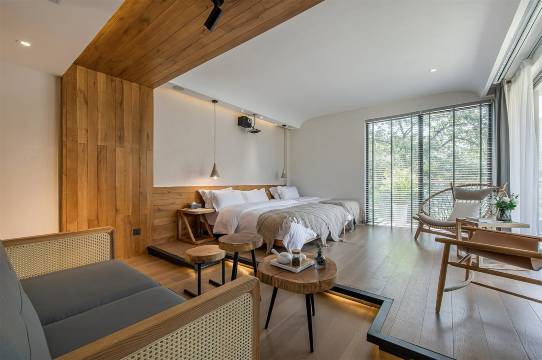 石苑度假别墅(双后线3号分店)