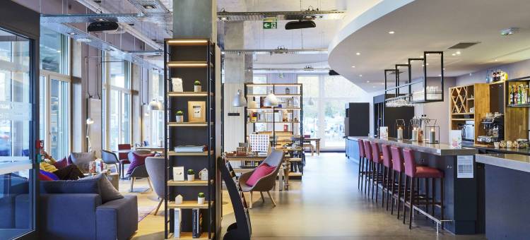 巴黎萨克莱康铂酒店(Hotel Campanile Paris - Saclay)图片