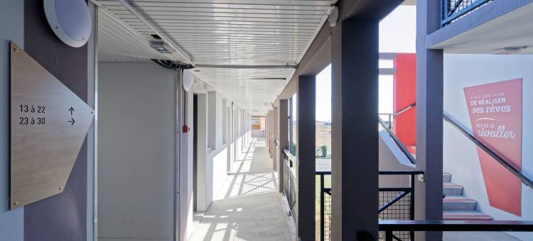 B&B酒店 Châteauroux 机场(B&B Hotel Chateauroux Aéroport)图片