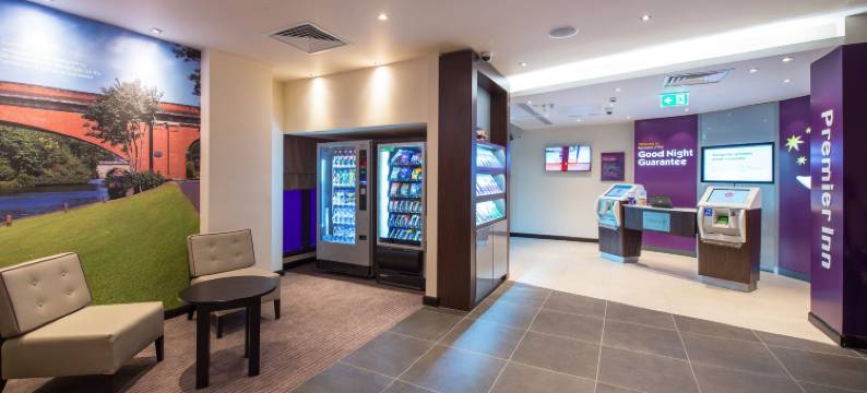 梅登黑德镇中心酒店(Premier Inn Maidenhead Town Centre)图片