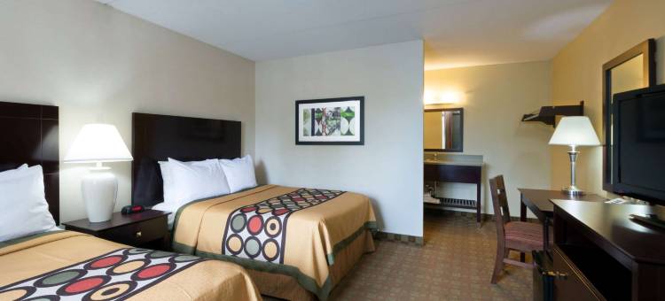 白河交叉路口温德姆速8酒店(Super 8 by Wyndham White River Junction)图片